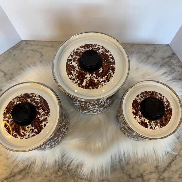 Enamelware Canisters with Lids by Fancipans Brown Paisley Print 70's Vintage EUC - Picture 4 of 11